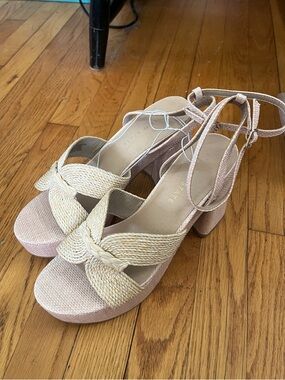 Altar’d State Loretta Raffia h-band platform heel in Sandy Beige